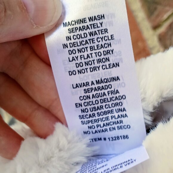 LOWER PRICE for this LADIES REVERSIBLE WINTER VEST w/Discounted Shipping!! - Picture 5 of 6